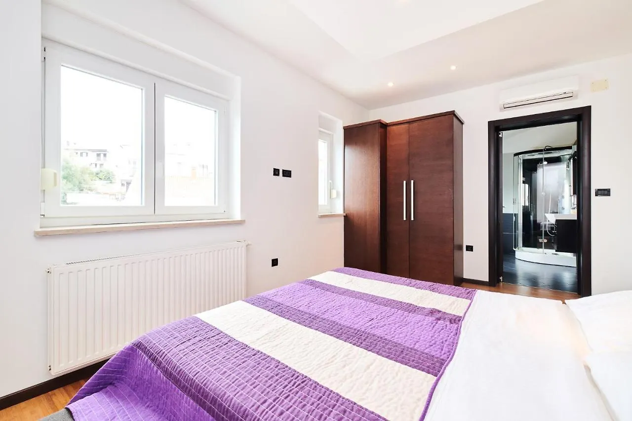 Stella Adria Apartment Pula Croatia