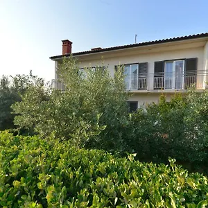 Meri Apartment